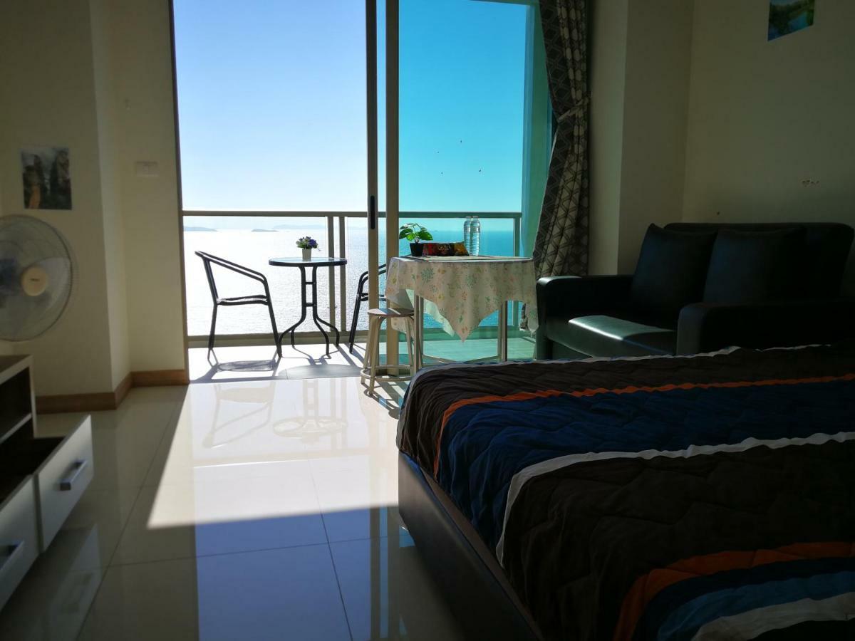 The Riviera Wongamat Hong Apartment Pattaya Exterior foto
