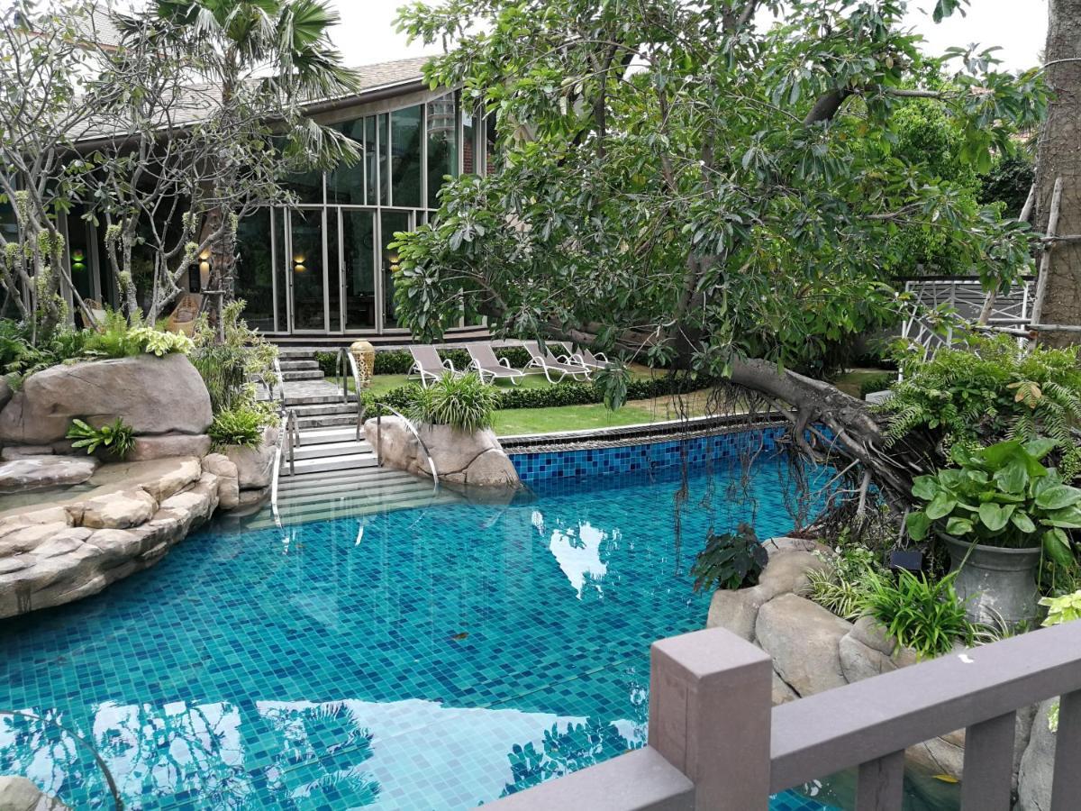 The Riviera Wongamat Hong Apartment Pattaya Exterior foto