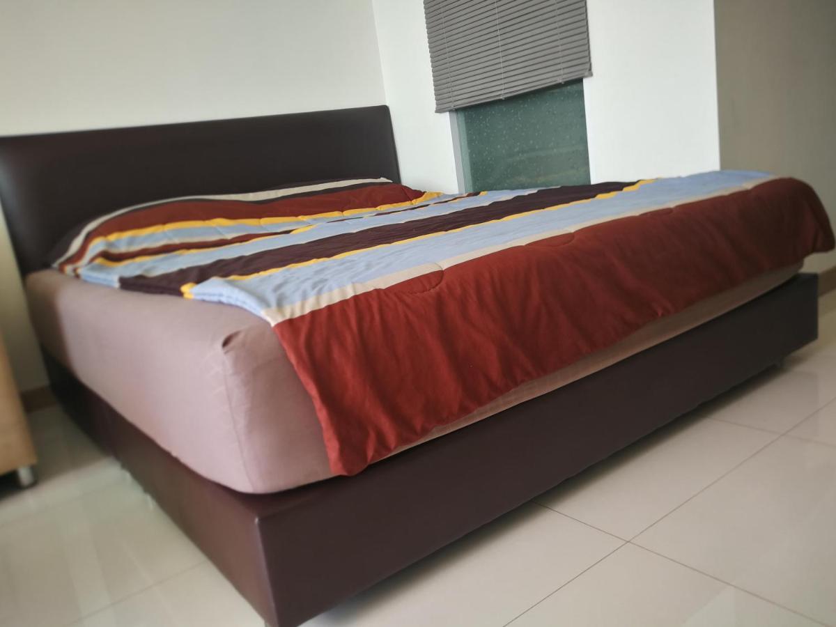 The Riviera Wongamat Hong Apartment Pattaya Exterior foto